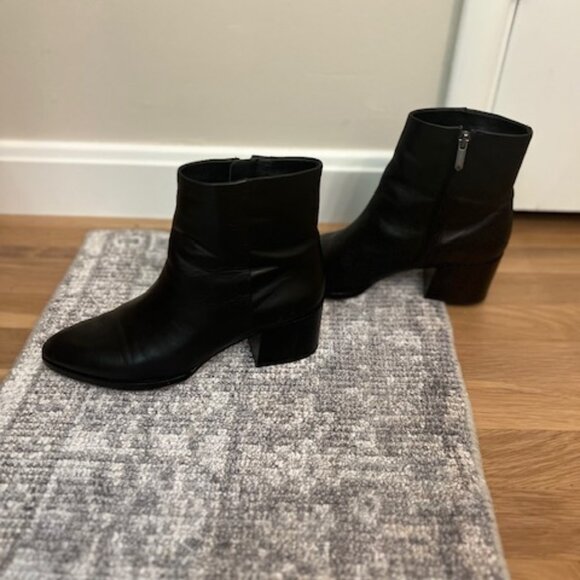 Sam Edelman Joey Size 8 bootie - Picture 2 of 7